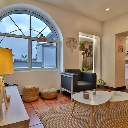 Janela Mar Garden לאגואה