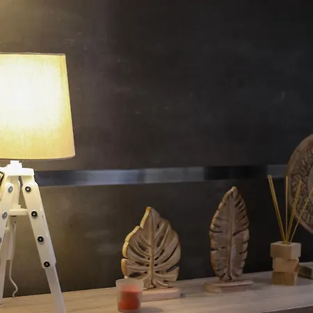 Janela Mar Garden Apartment *