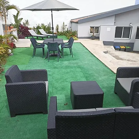 Janela Mar Garden דירה לאגואה