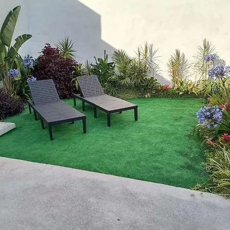 Janela Mar Garden Apartment