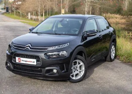 Janela Mar Garden דירה *